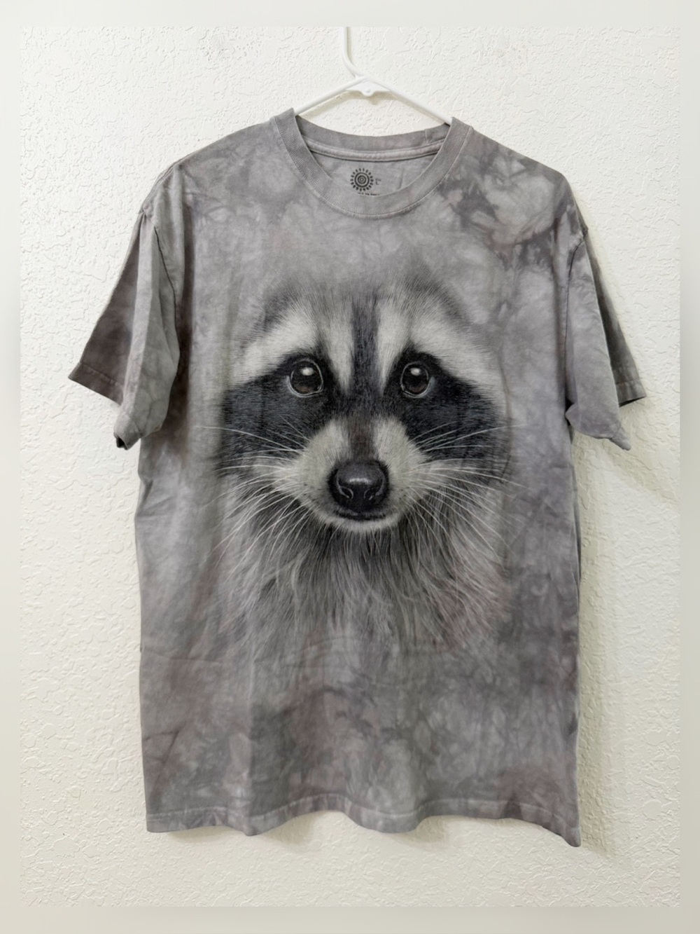 The Mountain Raccoon Face Classic Cotton T-Shirt Size Large